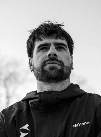 Nicolai Haas, Schwimmcoach und Content Creator
